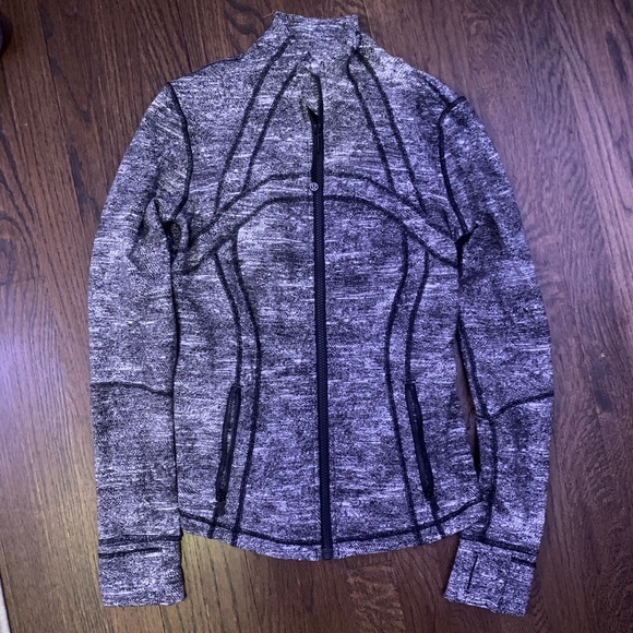 Excellent condition Lululemon 🍋 Define Jacket Size 6 - Picture 3 of 13